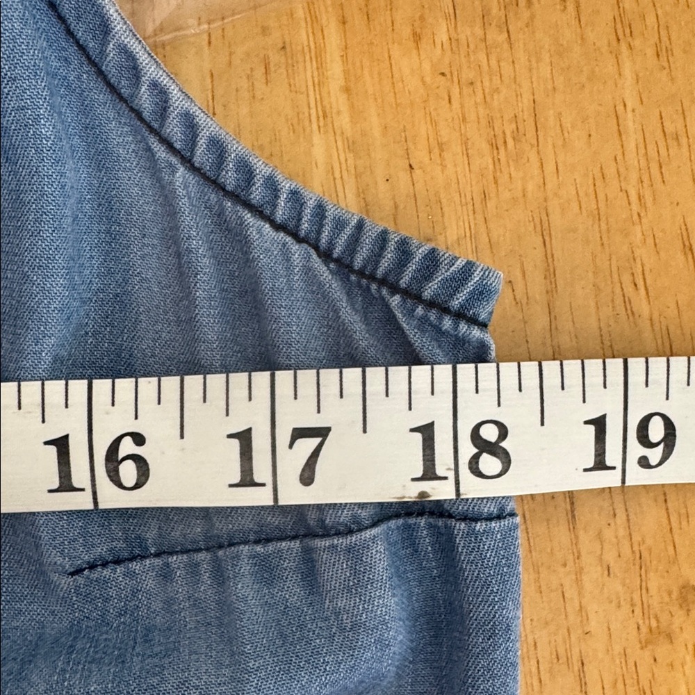 Velvet Heart Chambray Tencel Half Button Down Cropped Jumpsuit with Belt Size M - Picture 6 of 11